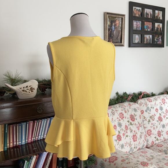 Thalia Sodi Yellow Stretch Peplum Pullover Top, Size L - Picture 3 of 5